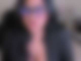 Live cam show with Dulcinea-2 - Upskirt on Camsoda