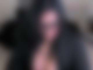 Live cam show with Dulcinea-2 - Upskirt on Camsoda