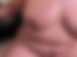 Dulcinea-2's Live Sex Cam Show