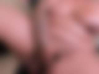 Dulcinea-2's Live Sex Cam Show