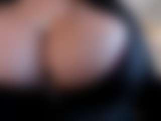 Dulcinea-2's Live Sex Cam Show