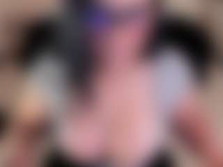Dulcinea-2's Live Sex Cam Show