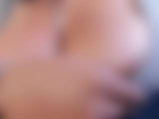 Live cam show with Dulcinea-2 - Big Tits on Camsoda