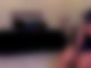 Dulcinea-2's Live Sex Cam Show