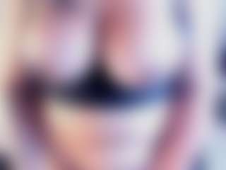 Dulcinea-2's Live Sex Cam Show