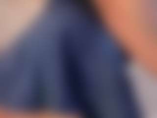 Dulcinea-2's Live Sex Cam Show