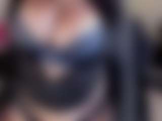 Dulcinea-2's Live Sex Cam Show