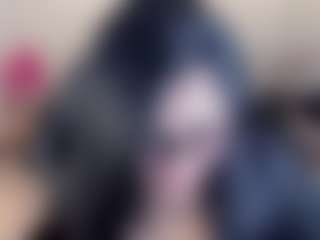 Dulcinea-2's Live Sex Cam Show