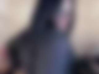 Dulcinea-2's Live Sex Cam Show
