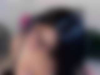 Dulcinea-2's Live Sex Cam Show