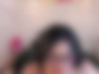 Dulcinea-2's Live Sex Cam Show