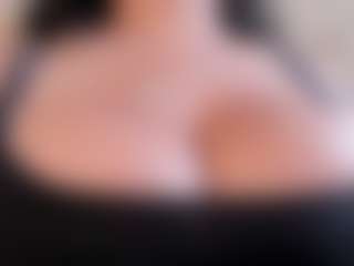 Dulcinea-2's Live Sex Cam Show