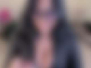 Dulcinea-2's Live Sex Cam Show
