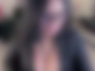 Dulcinea-2's Live Sex Cam Show