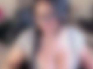 Dulcinea-2's Live Sex Cam Show