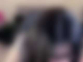 Dulcinea-2's Live Sex Cam Show