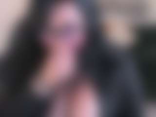Dulcinea-2's Live Sex Cam Show