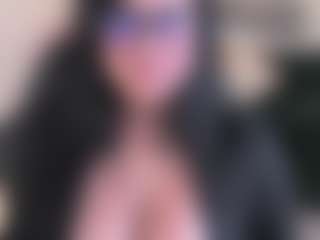 Live-Cam-Show mit Dulcinea-2 - Striptease Young Adult auf Camsoda