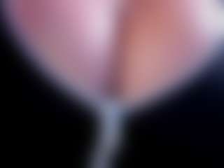 Dulcinea-2's Live Sex Cam Show