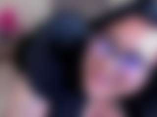 Dulcinea-2's Live Sex Cam Show
