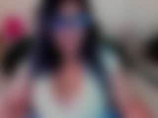 Dulcinea-2's Live Sex Cam Show