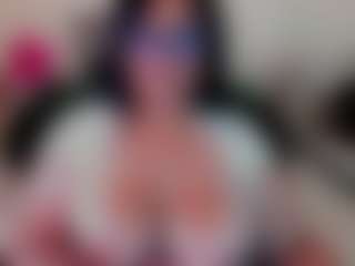 Dulcinea-2's Live Sex Cam Show