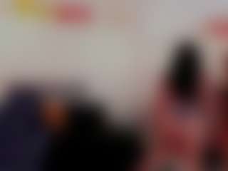 Dulcinea-2's Live Sex Cam Show