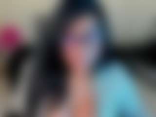 Dulcinea-2's Live Sex Cam Show