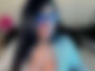 Dulcinea-2's Live Sex Cam Show
