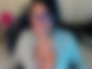 Dulcinea-2's Live Sex Cam Show