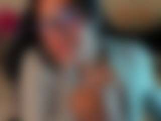 Dulcinea-2's Live Sex Cam Show