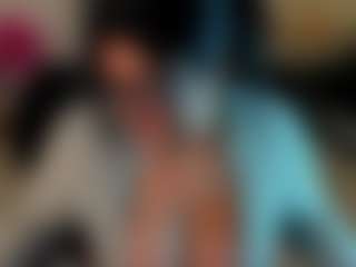 Dulcinea-2's Live Sex Cam Show