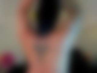 Dulcinea-2's Live Sex Cam Show