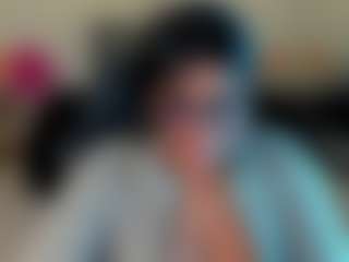 Live cam show with Dulcinea-2 - Flashing on madthumbs