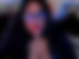 Live cam show with Dulcinea-2 - Upskirt on Camsoda