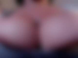 Live cam show with Dulcinea-2 - Striptease on Camsoda Late Night