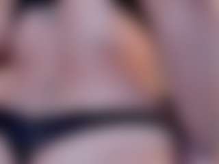 Dulcinea-2's Live Sex Cam Show