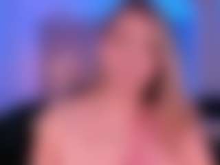 Live cam show with Haley Green - Moaning on Hubzter Live
