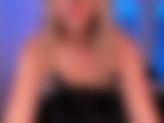 Live cam show with Haley Green - Strip Blonde Hair on Uber Horny
