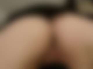 Live cam show with Sabrina-Grace - Drinking on Mixed Magazine Live