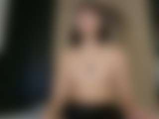 Live cam show with Sabrina-Grace - Wet on Camiplay Live