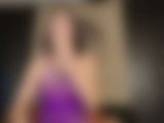 Live cam show with Sabrina-Grace - Fingers on SinfulBabes