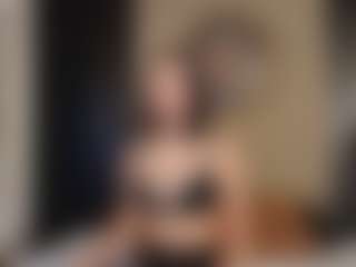 Live cam show with Sabrina-Grace - Athletic Young Adult on nudelive.tv