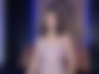 Spettacolo in cam dal vivo con Sabrina-Grace - Teen (18+) su Camsoda