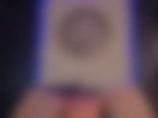Live cam show with Sabrina-Grace - Drinking on luckytryst.com