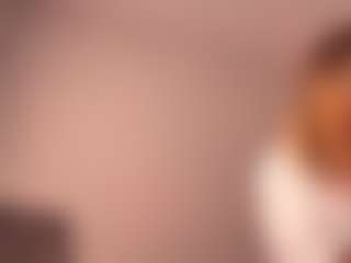 Live cam show with SadeSurrey - Solo on crypto-cams
