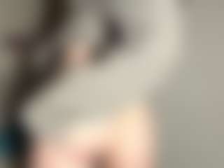 Live cam show with SadeSurrey - Smoking on slutload