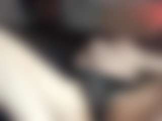 SadeSurrey's Live Sex Cam Show