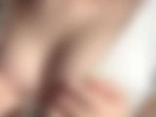 SadeSurrey's Live Sex Cam Show