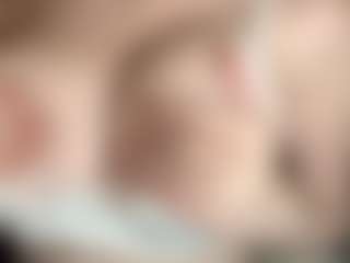 SadeSurrey's Live Sex Cam Show